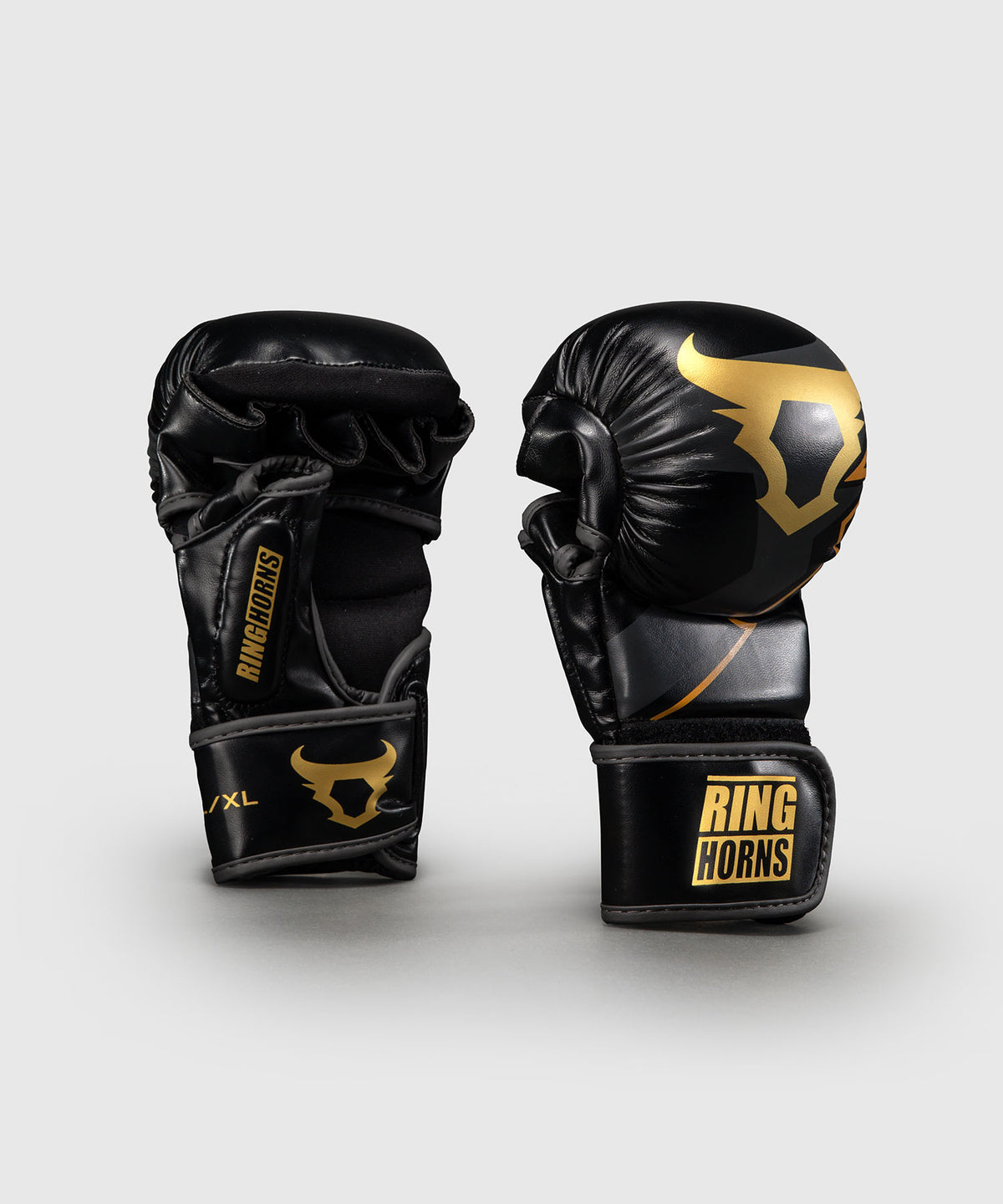 Ringhorns Charger by Venum Guanti da sparring MMA - Nero/Oro