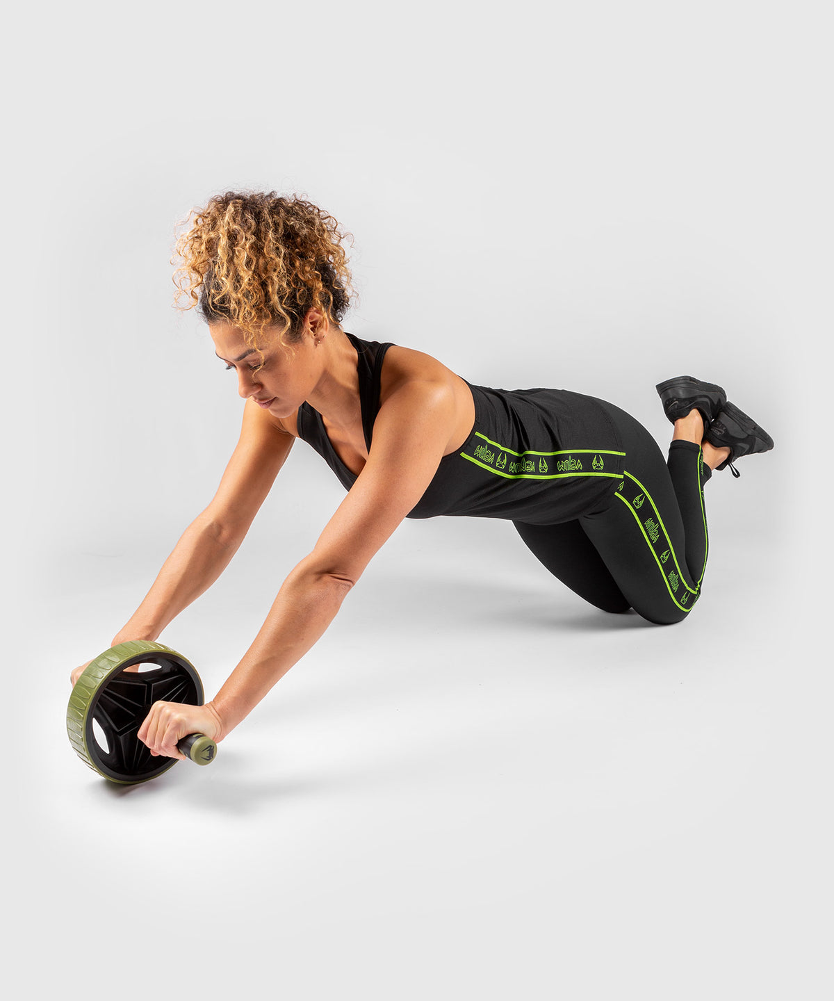 Roue Abdominale Venum Challenger – Kaki