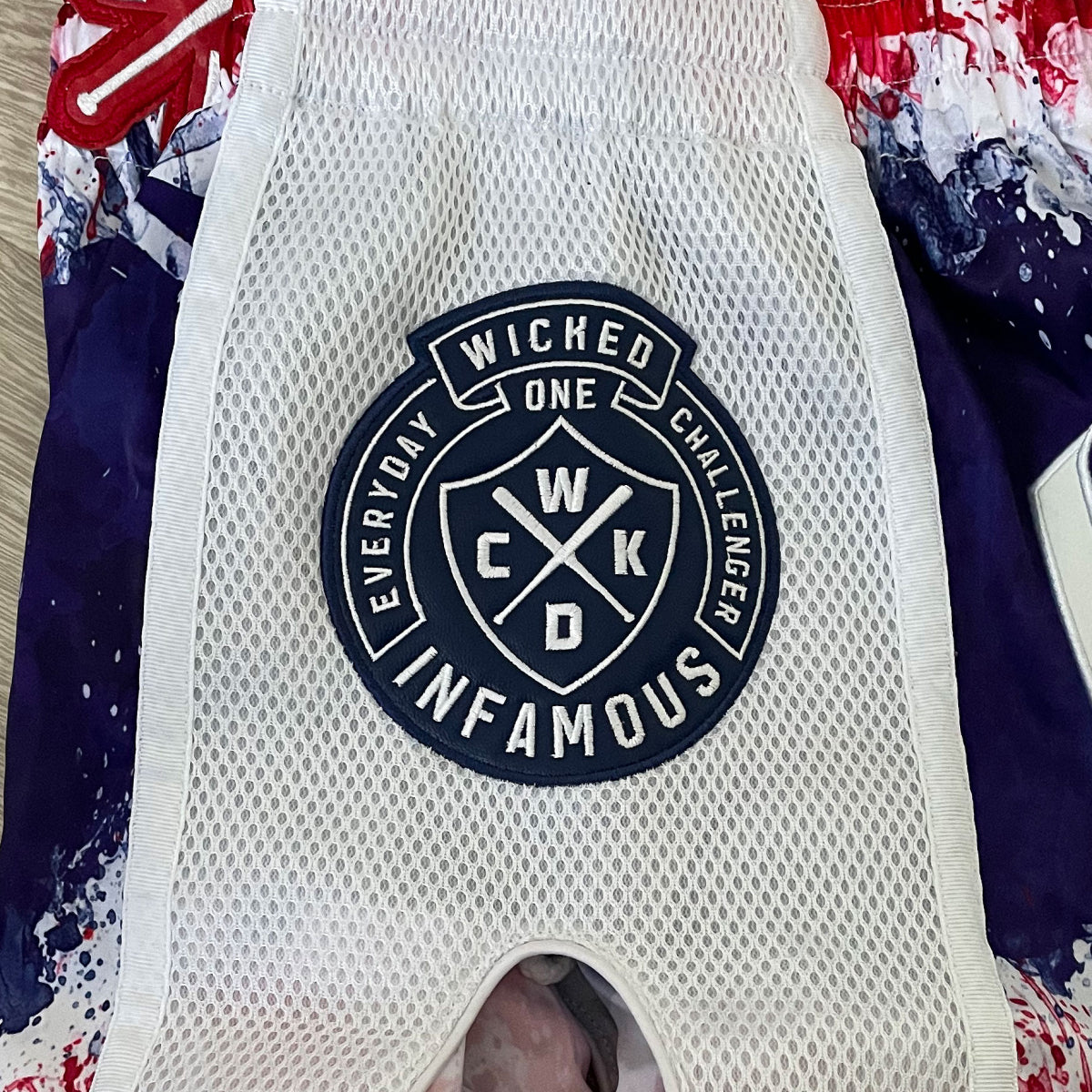 Wicked One GLORIOUS Pantaloncini da Muay Thai - Bianco