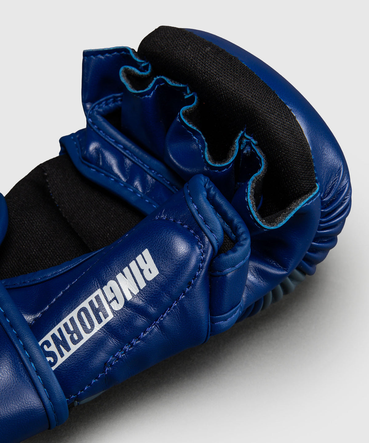Gants de sparring MMA Ringhorns Charger by Venum - Bleu marine/Rouge