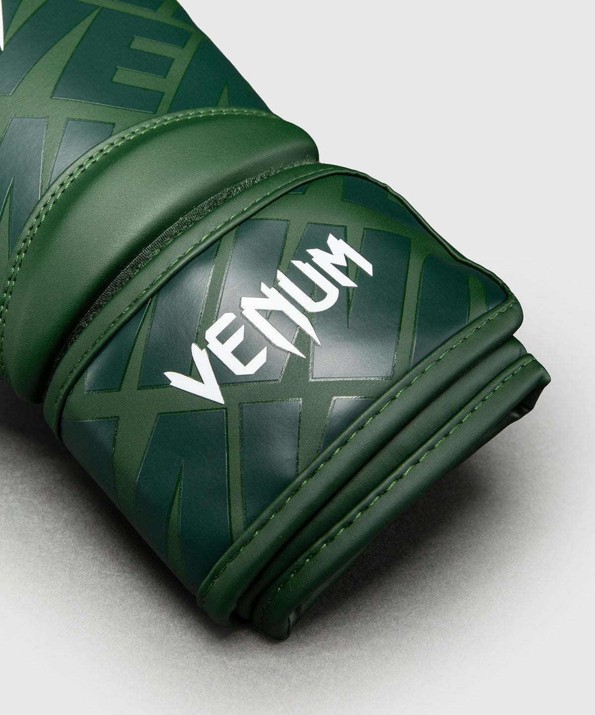 Venum Contender 1.5 XT 3D Boxing Gloves - Forest Green