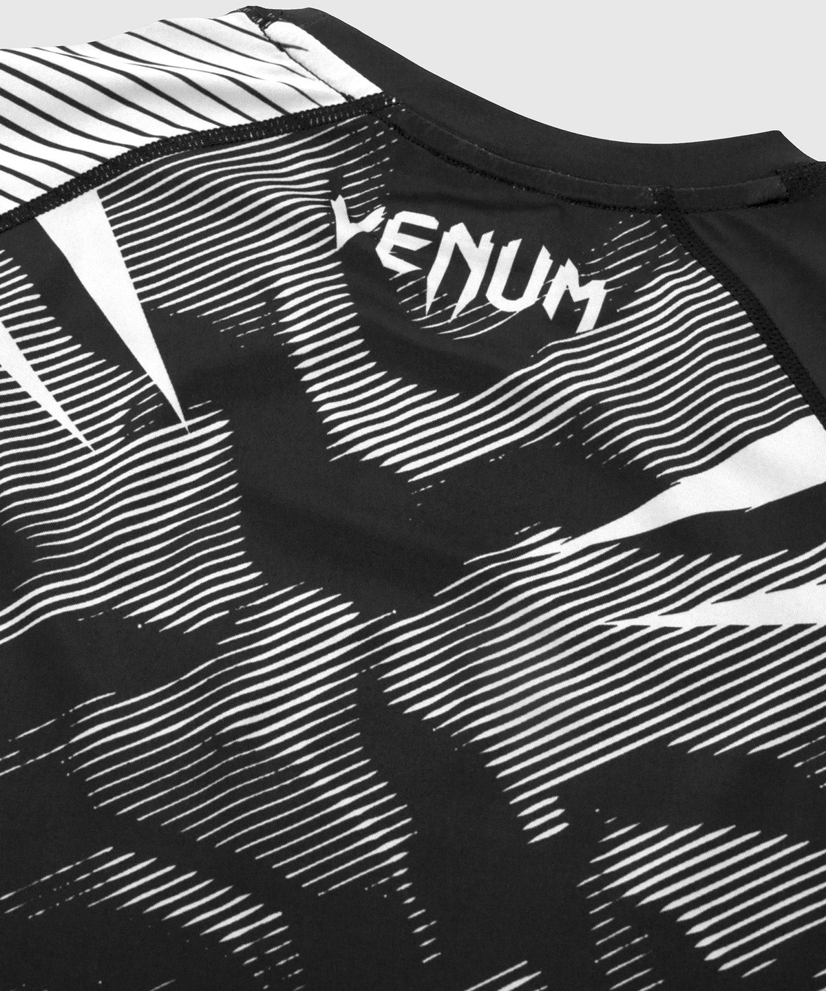 Rashguard Venum NoGi 2.0 - Manches courtes Approuvé IBJJF - Noir/Blanc