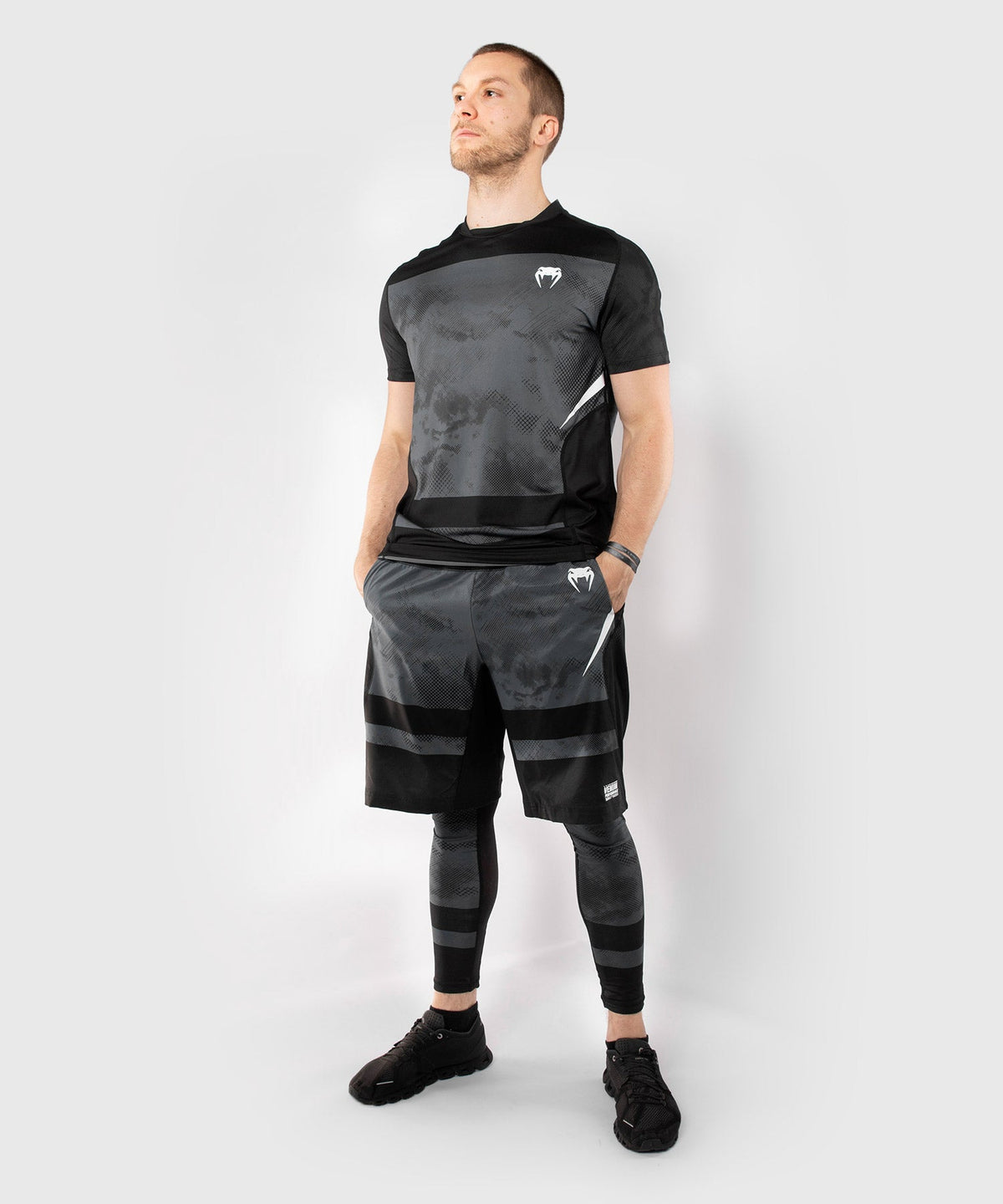 Fightshort Venum Sky247  - Noir/Gris