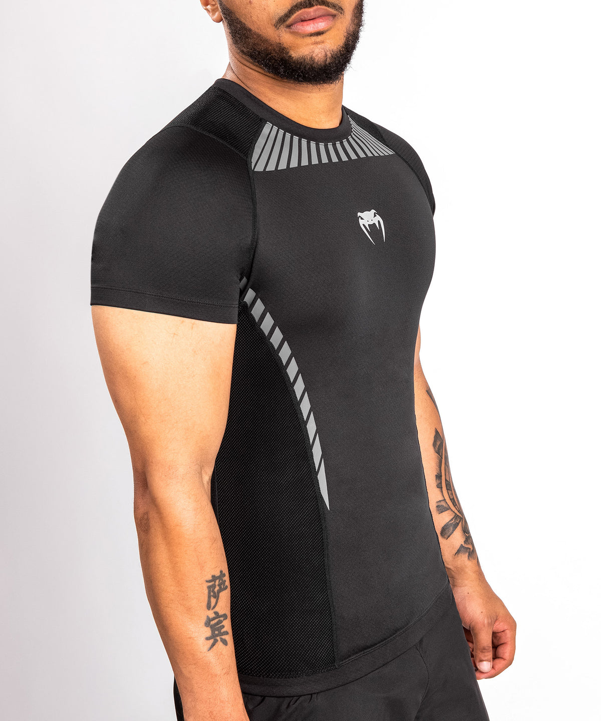 Rashguard Venum Jaws 2.0 - Short Sleeve - Black