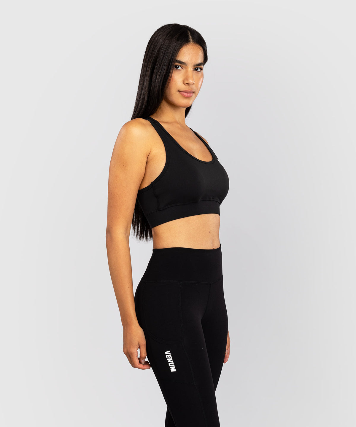 Venum Essential Medium Impact Sport-BH - Schwarz