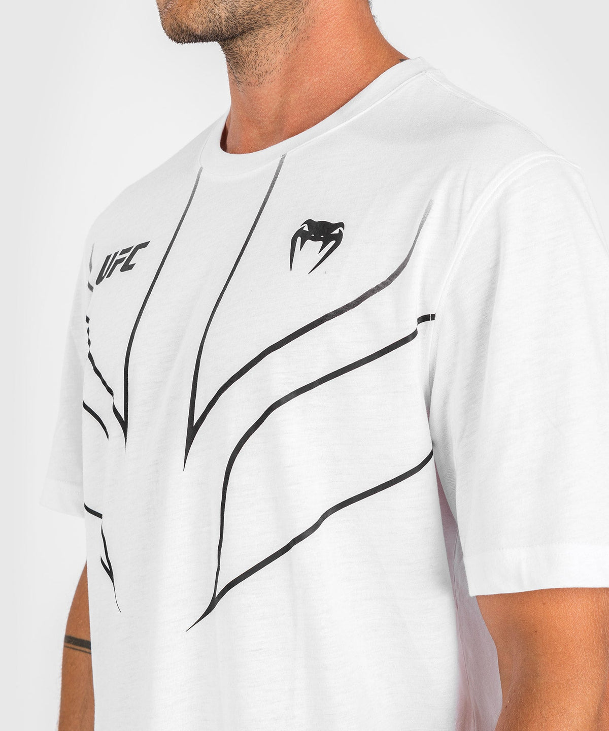 Venum Fight Night 2.0 Replica UFC Männer T-Shirt - Weiß