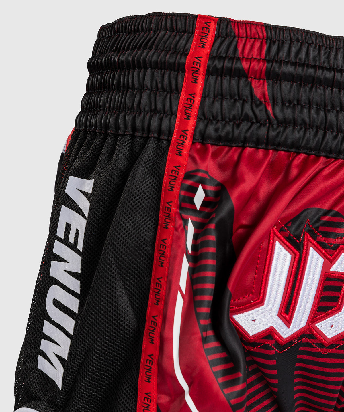 Shorts de Muay Thai Venum Adrenaline -Red