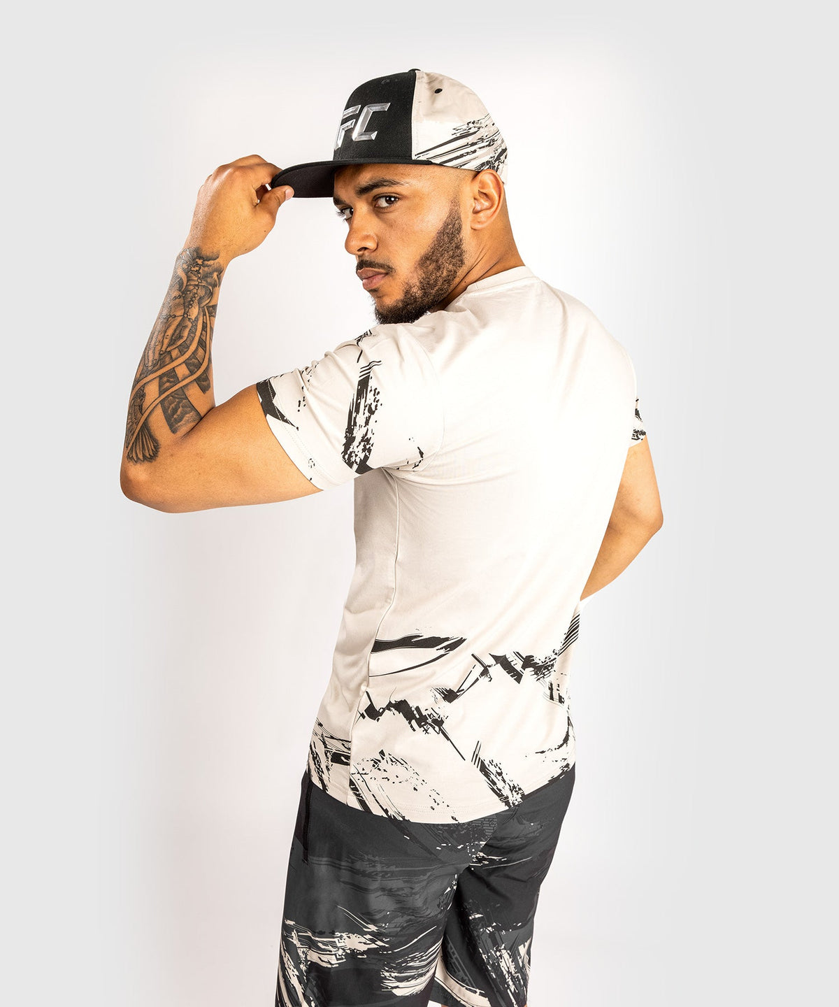 UFC T-Shirt Venum Authentic Fight Week 2.0 - Short Sleeve - Sand