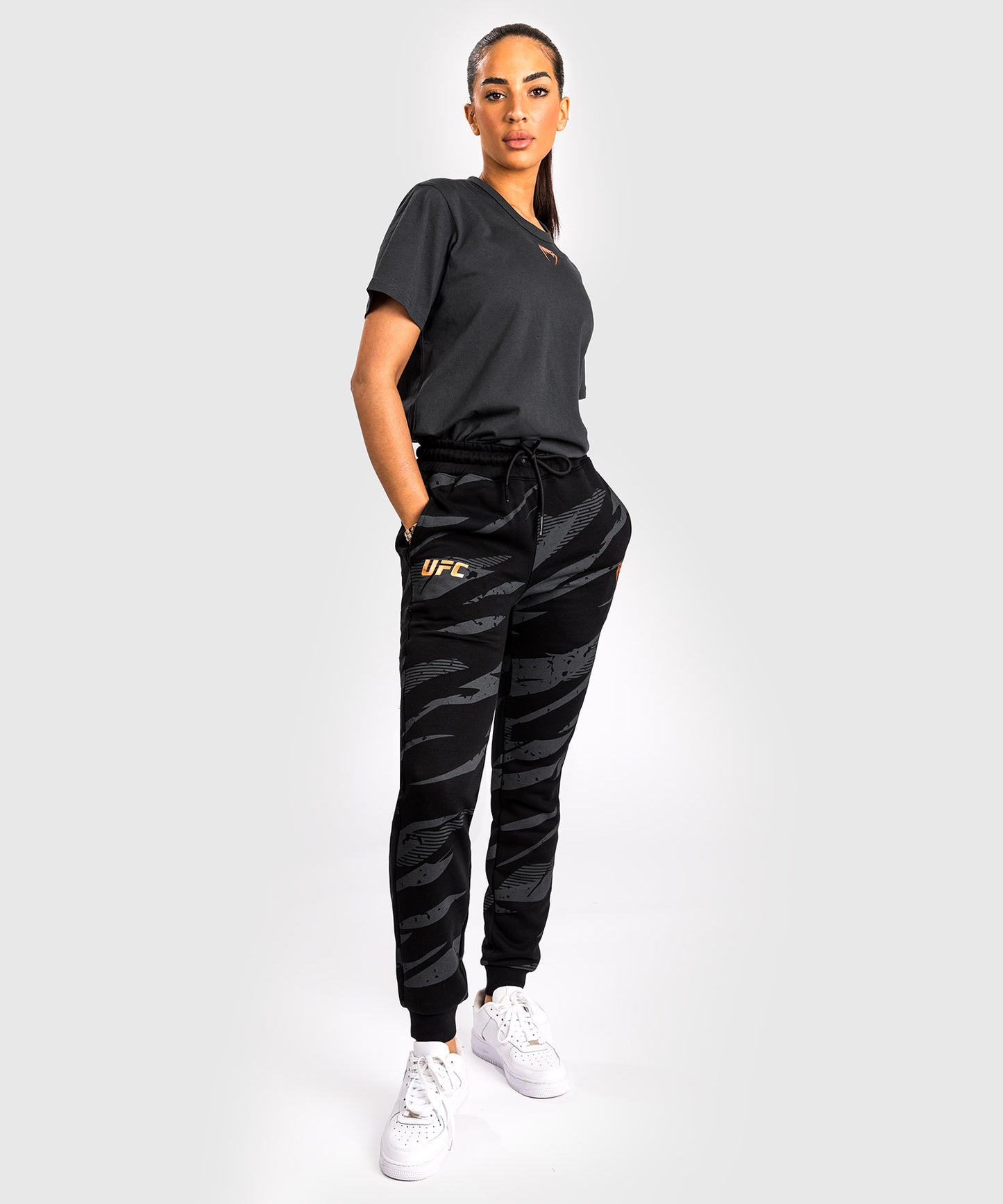 UFC Adrenaline By Venum Fight Week Pantalón de Algodón para Mujer - Urban Camo