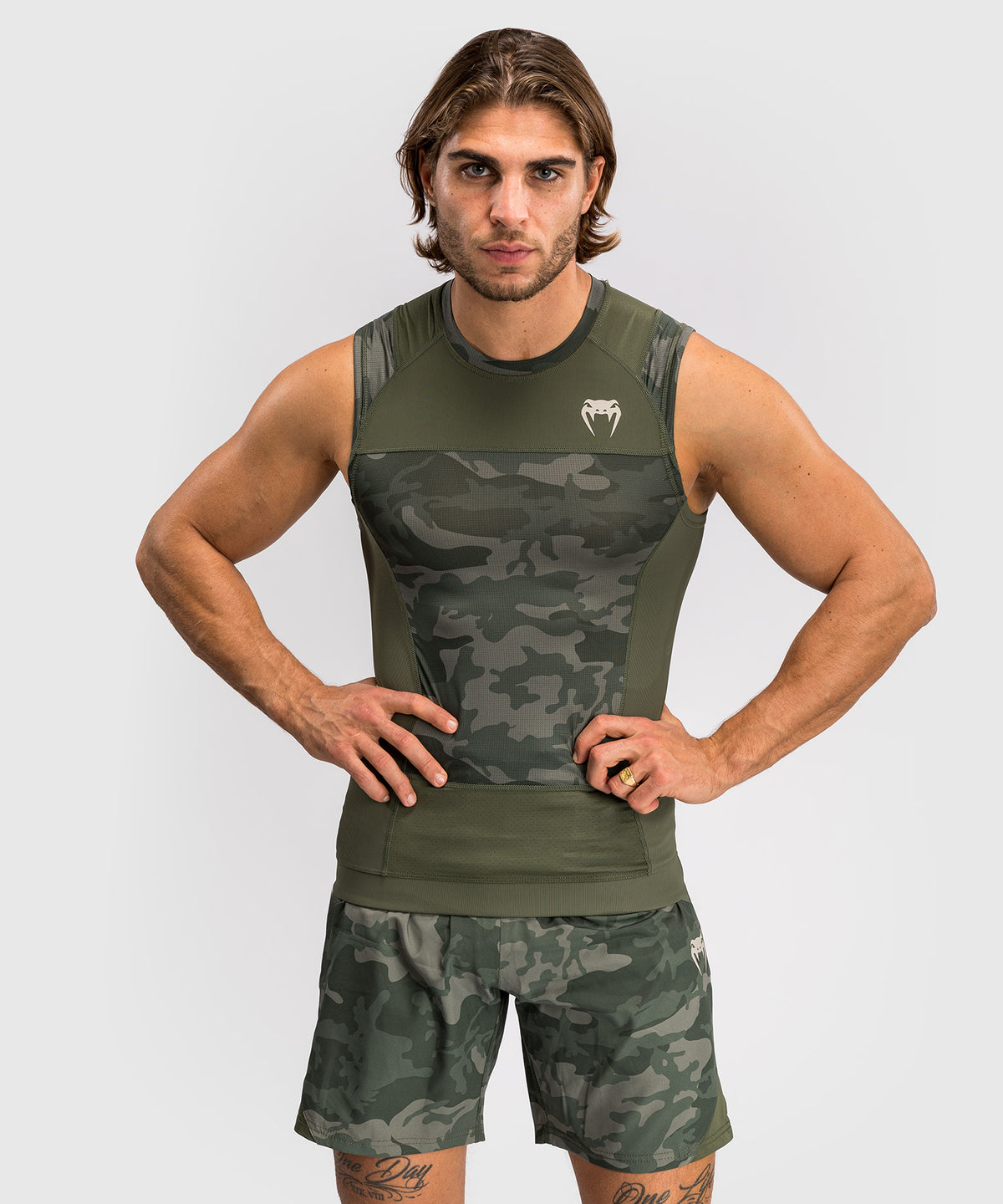 Rashguard sans Manches Venum G-Fit Air pour Hommes - Camo Militaire