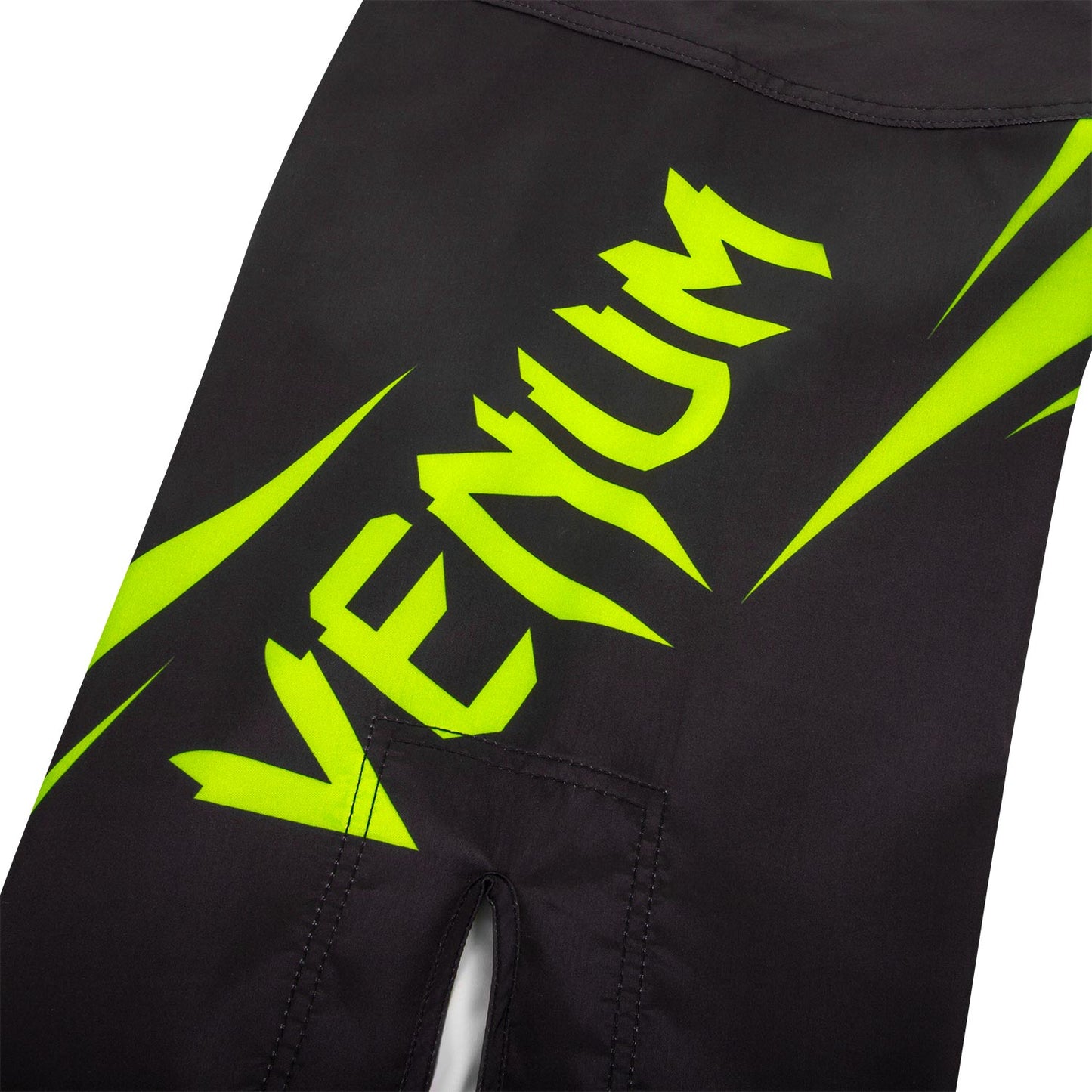 Fightshort Venum Challenger - Noir/Jaune Fluo