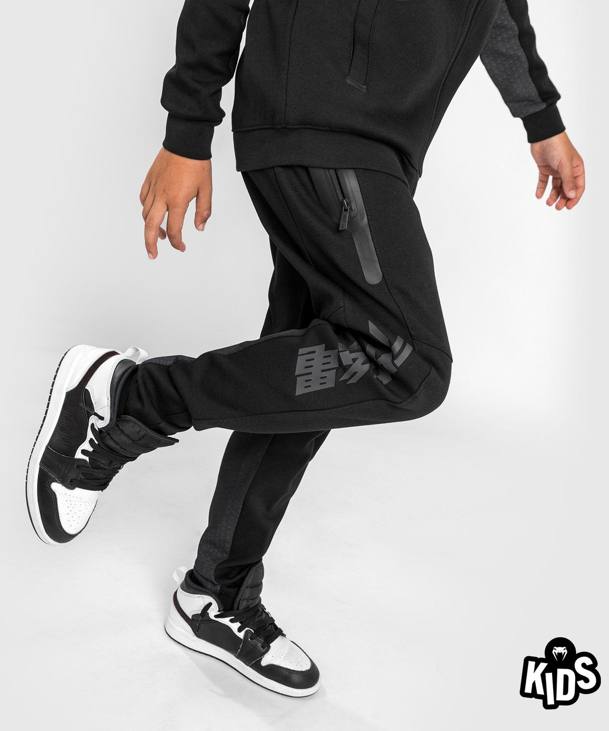 Venum Okinawa 3.0 Jogginghose - Kinder - Schwarz/Rot
