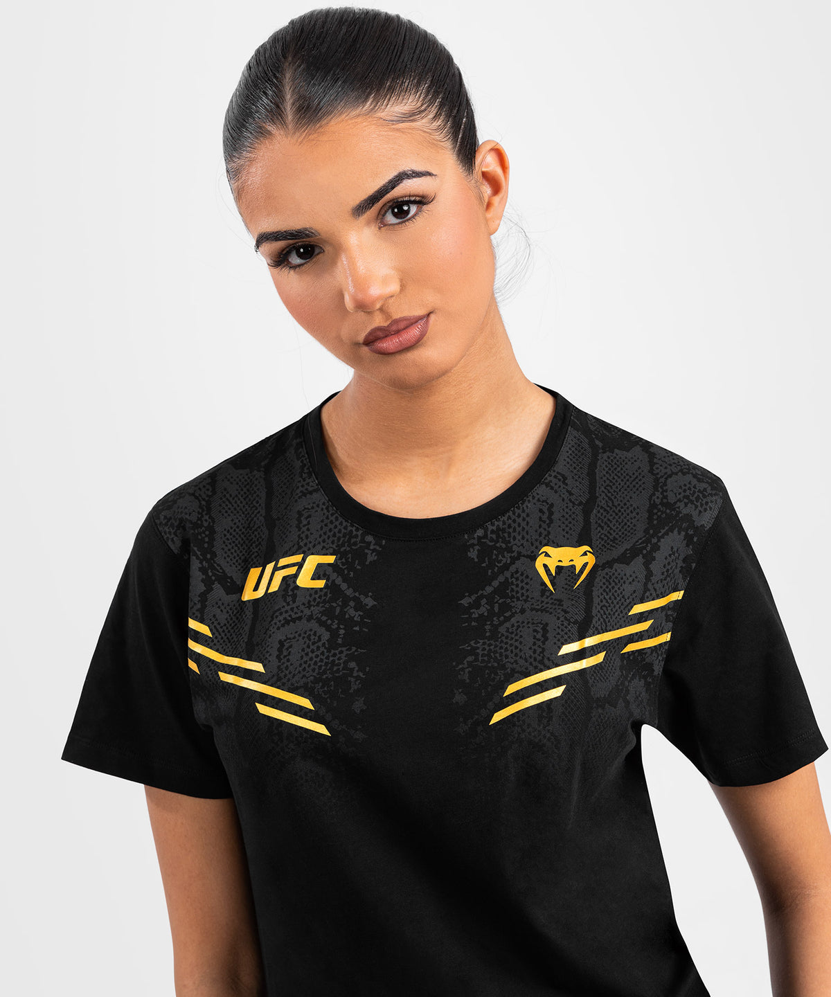 UFC Adrenaline by Venum Replica Kurzärmeliges Frauen-T-Shirt - Champion