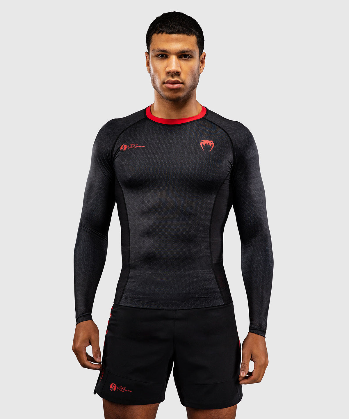 Venum x Roger Gracie Signature Rashguard a Maniche Lunghe - Nero/Rosso
