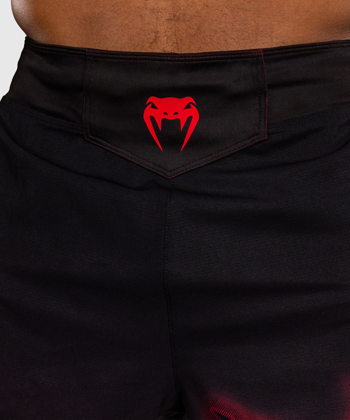 Short de Combat Venum Spectre – Noir/Rouge