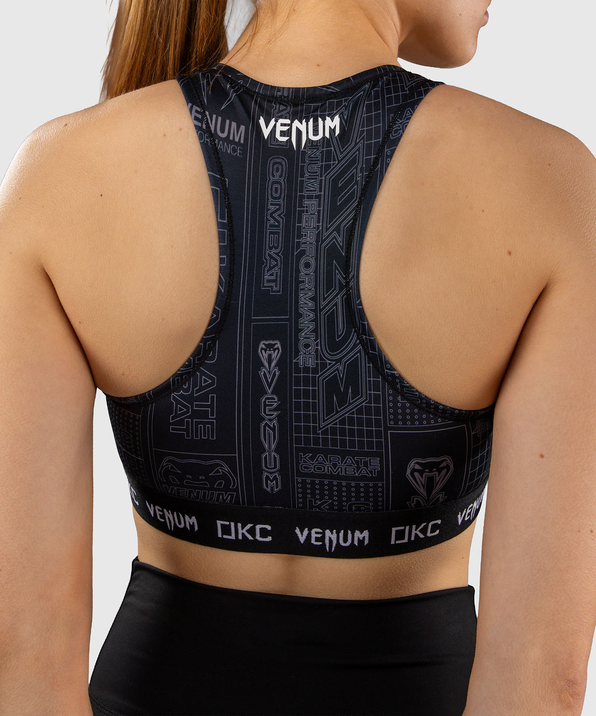 Karate Combat by Venum Sujetador Deportivo – Negro/Gris