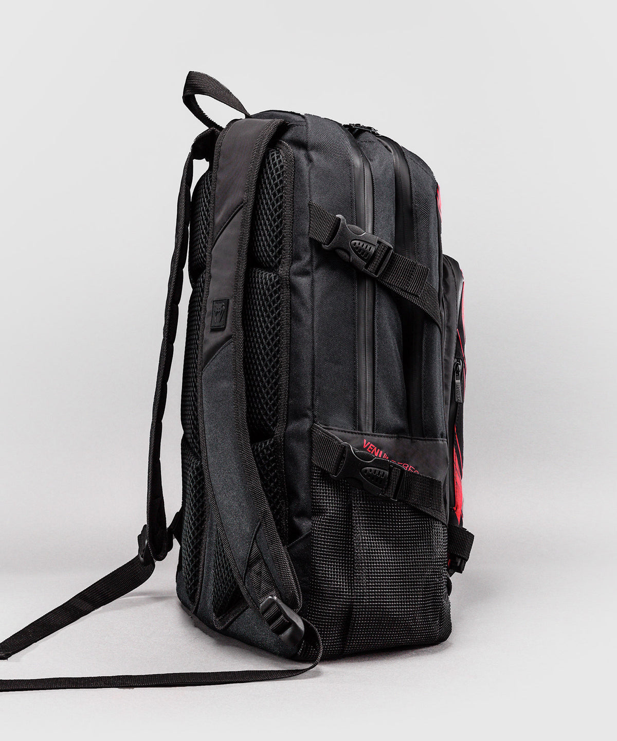 Venum Amazonia Reborn Mochila (15-25 L) - Negro/Rojo