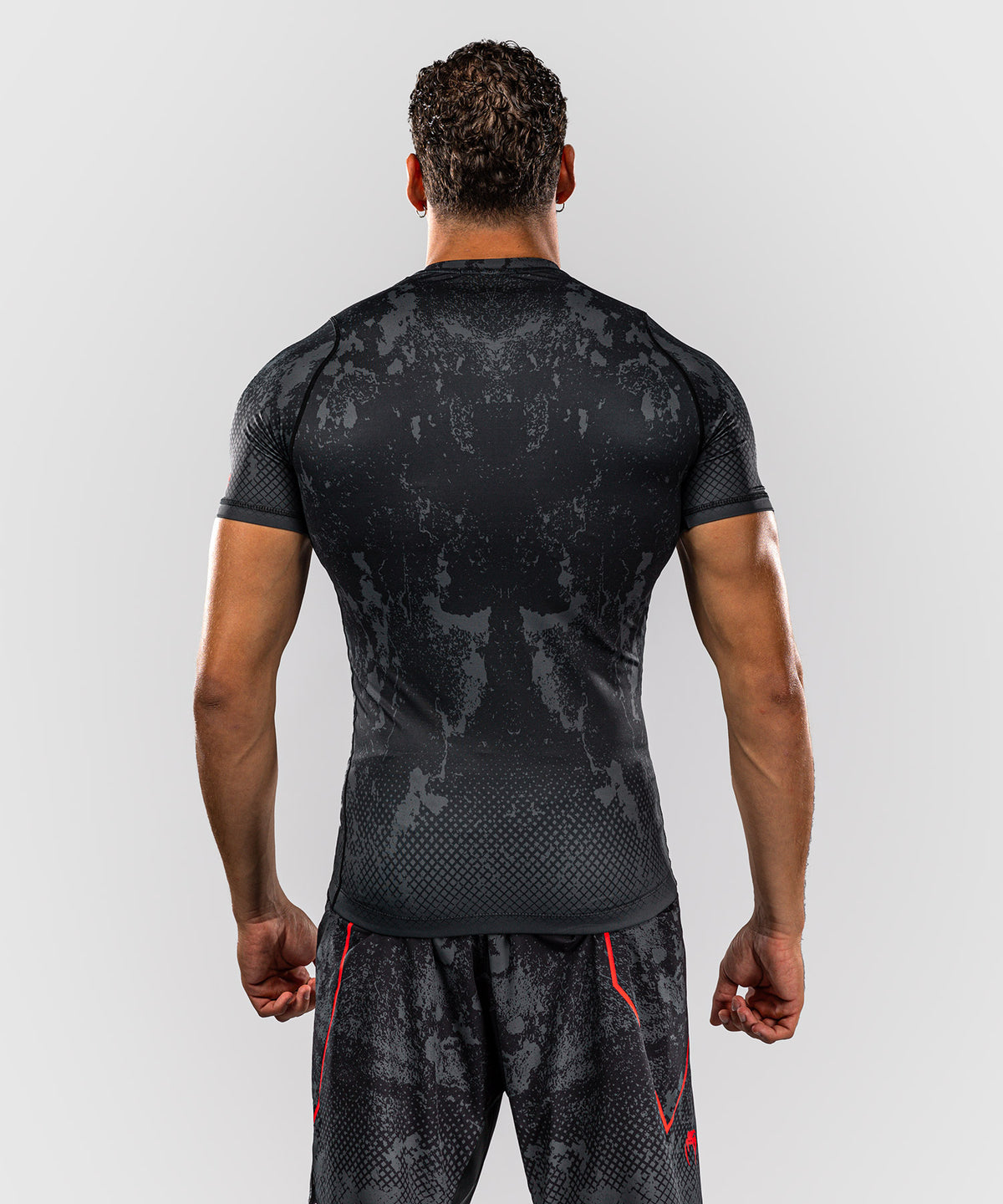 Venum x Batman Kurzarm-Rashguard - Schwarz/Grau/Rot