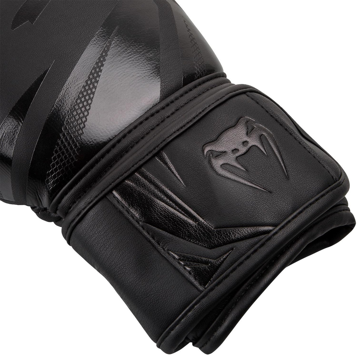Venum Challenger 3.0 Boxing Gloves - Black 