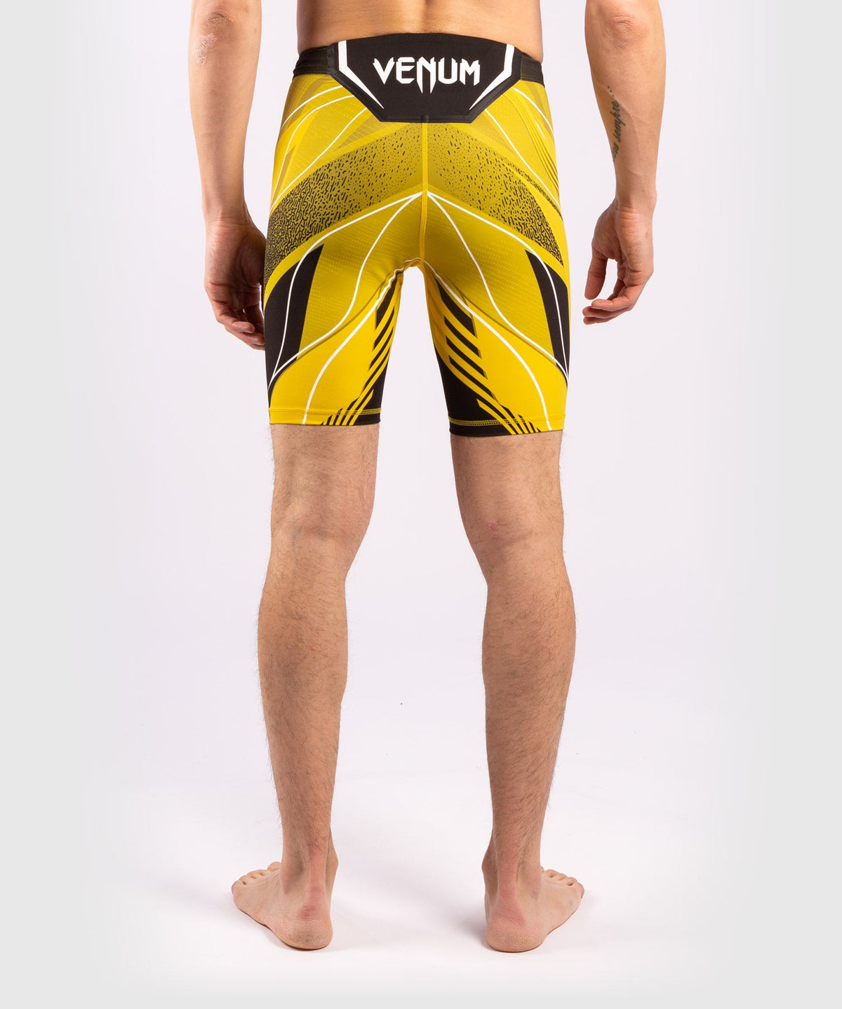 Short de compression pour Hommes UFC Venum Authentic Fight Night - Coupe Longue - Jaune