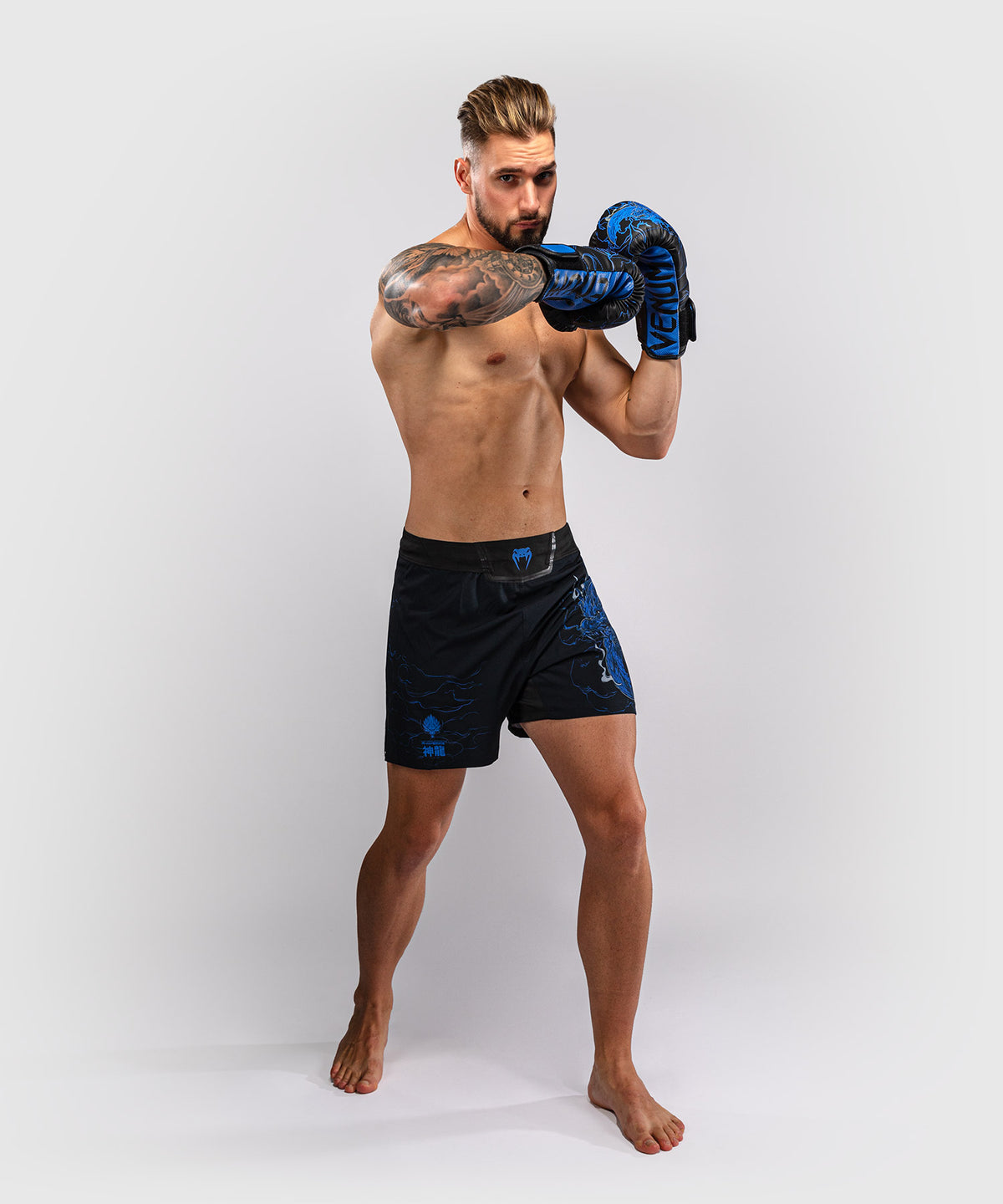Venum Thunder Dragon Fightshorts – Schwarz/Königsblau
