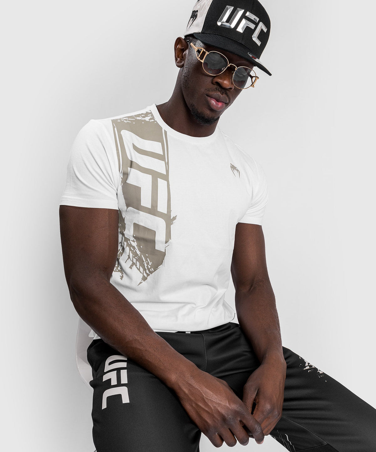 UFC T-Shirt Venum Authentic Fight Week 2.0 - Short Machetes - White/Sand