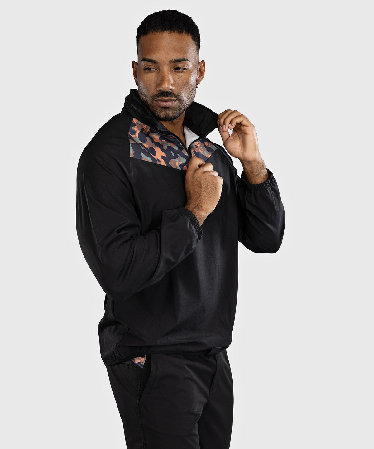 Venum Jungle Ops  Herren-Trainingsjacke - Schwarz/Canyon Camo