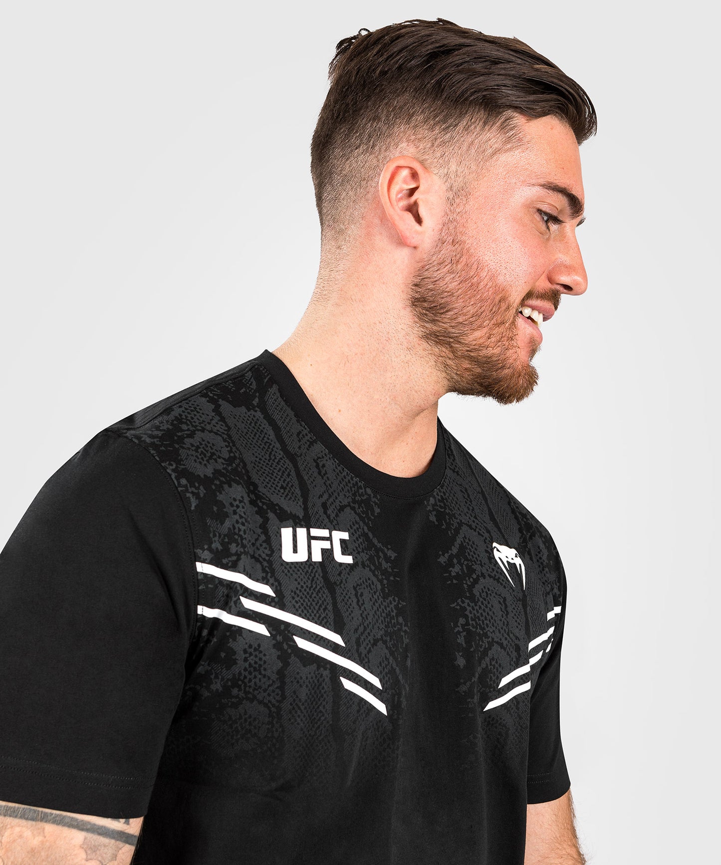 UFC Adrenaline by Venum Replica Maglietta a maniche corte da Uomo - Nero