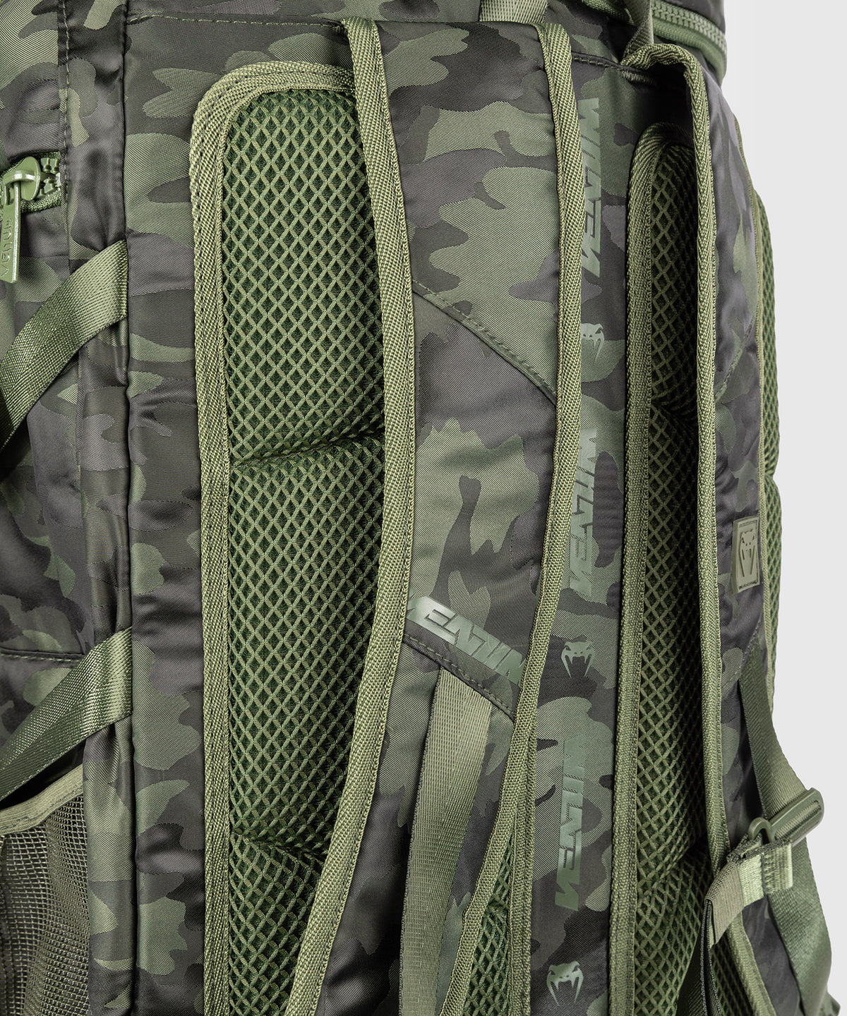 Venum Challenger Xtrem Rucksack (50-63L) – Khaki/Camo