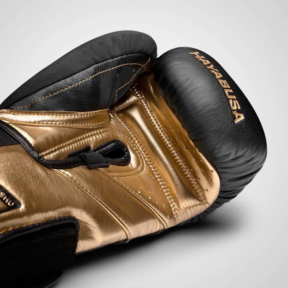 Hayabusa T3 Guantoni da Boxe - Nero/Oro
