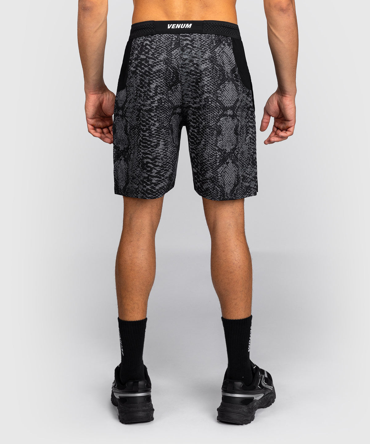 Venum G-Fit Scales Trainingsshorts – Schwarz/Anthrazitgrau