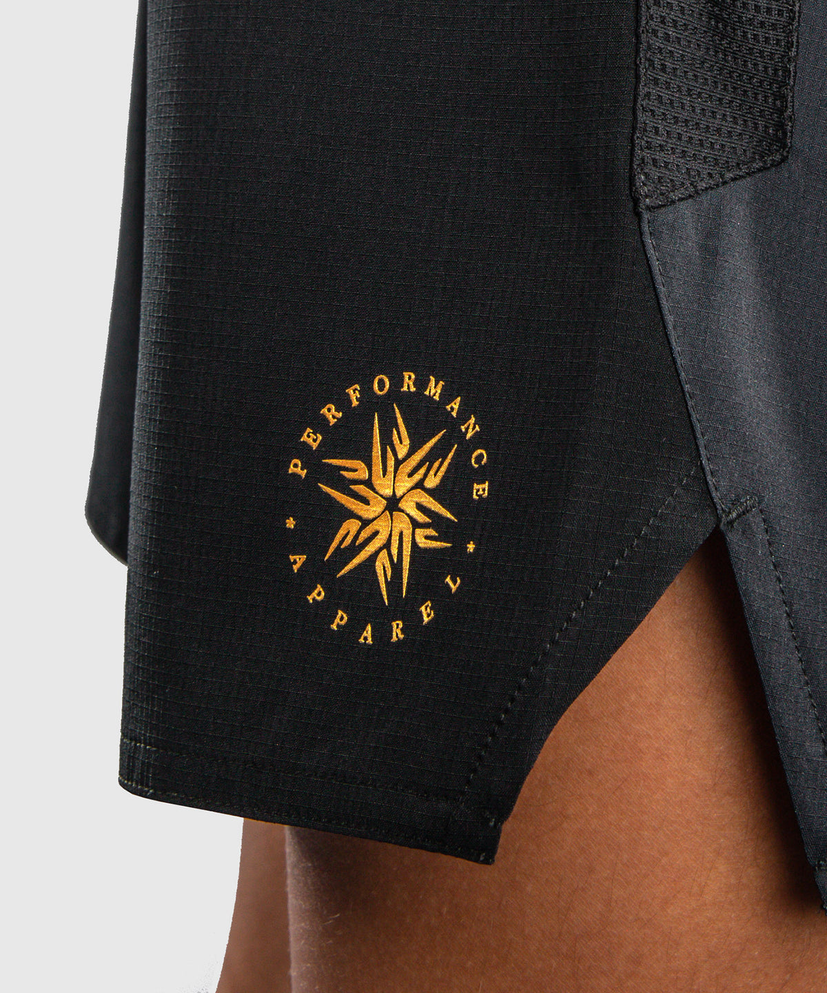 Venum Attack Fightshorts per bambini - Nero/Oro