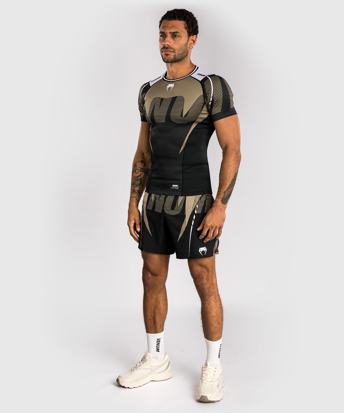 Rashguard Manches Courtes Venum Adrenaline – Noir/Sable