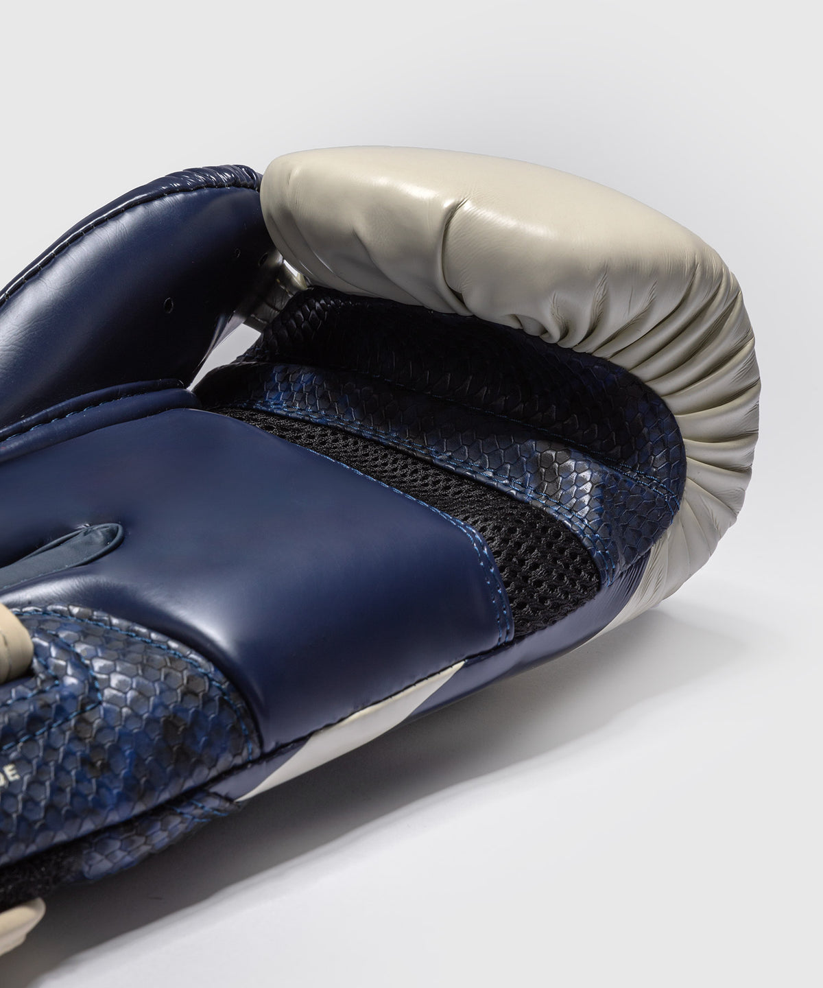 Venum Challenger 4.0 Scales Guantoni da Boxe – Blu Notte