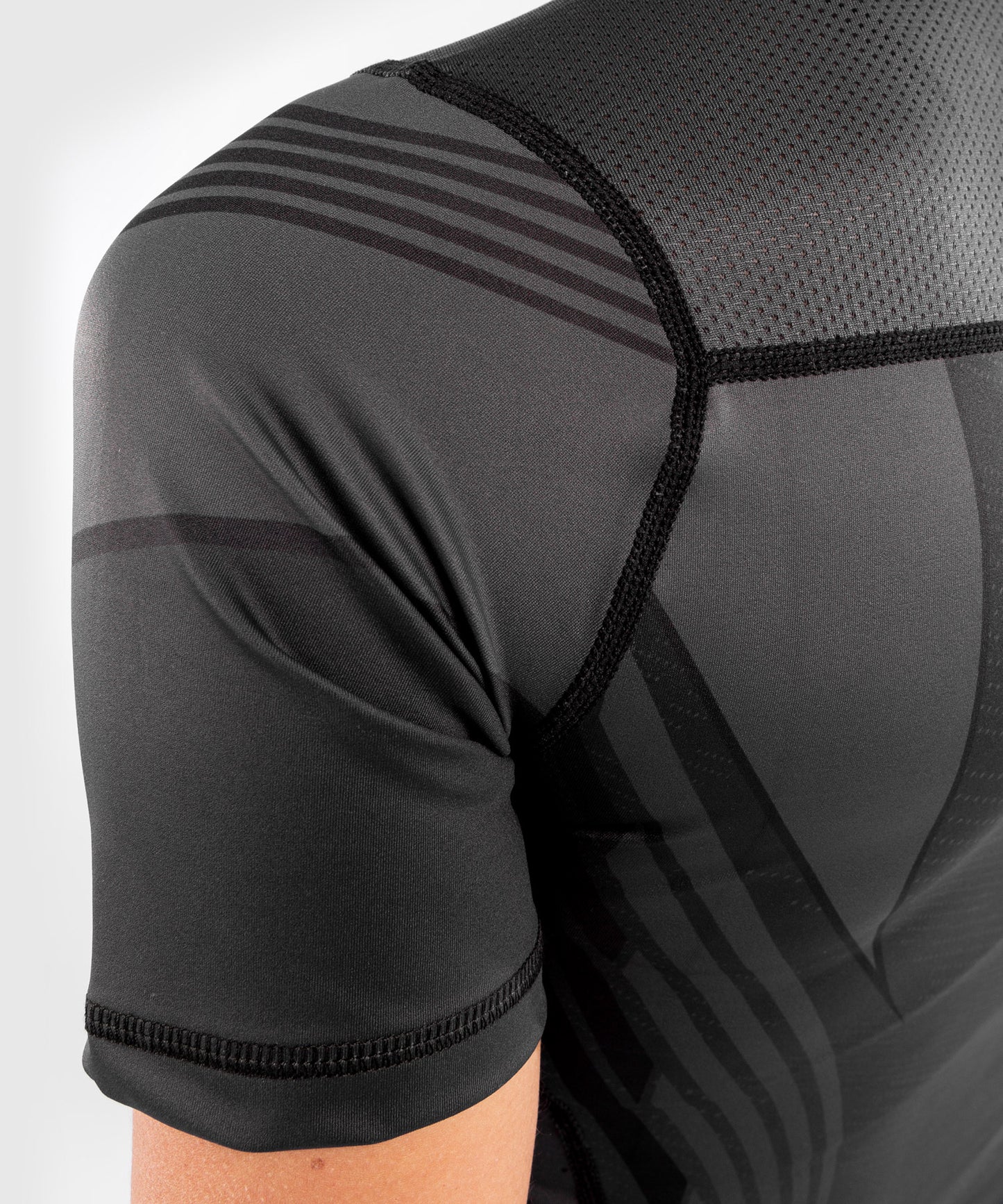 Rashguard Donna UFC Venum Authentic Fight Night - Nero