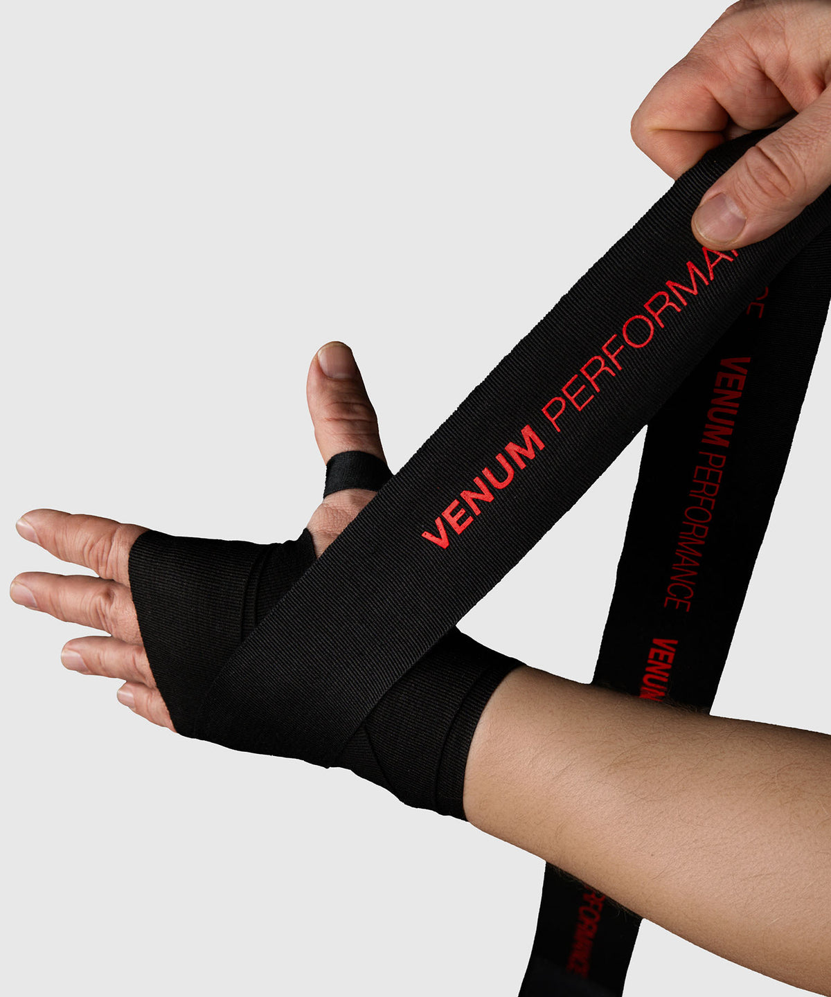 Venum Kontact Evo Amazonia Reborn Bendaggi da boxe - Nero/Rosso