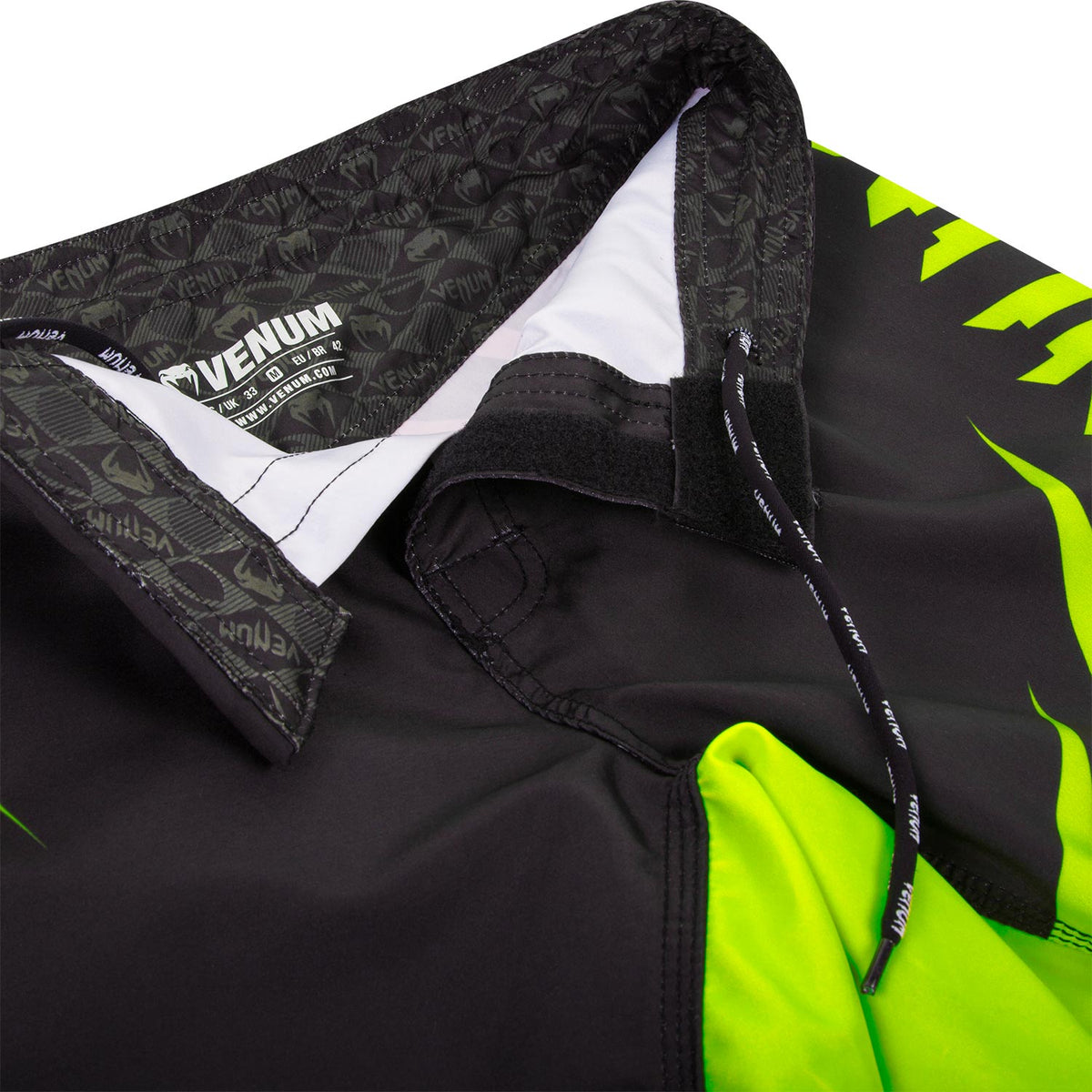 Fightshort Venum Challenger - Noir/Jaune Fluo