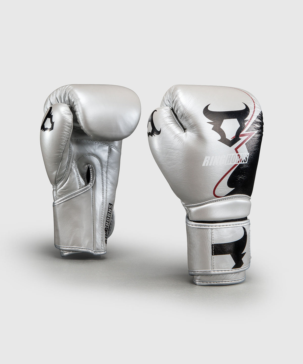 Gants de boxe Ringhorns Charger by Venum – Argent/Noir
