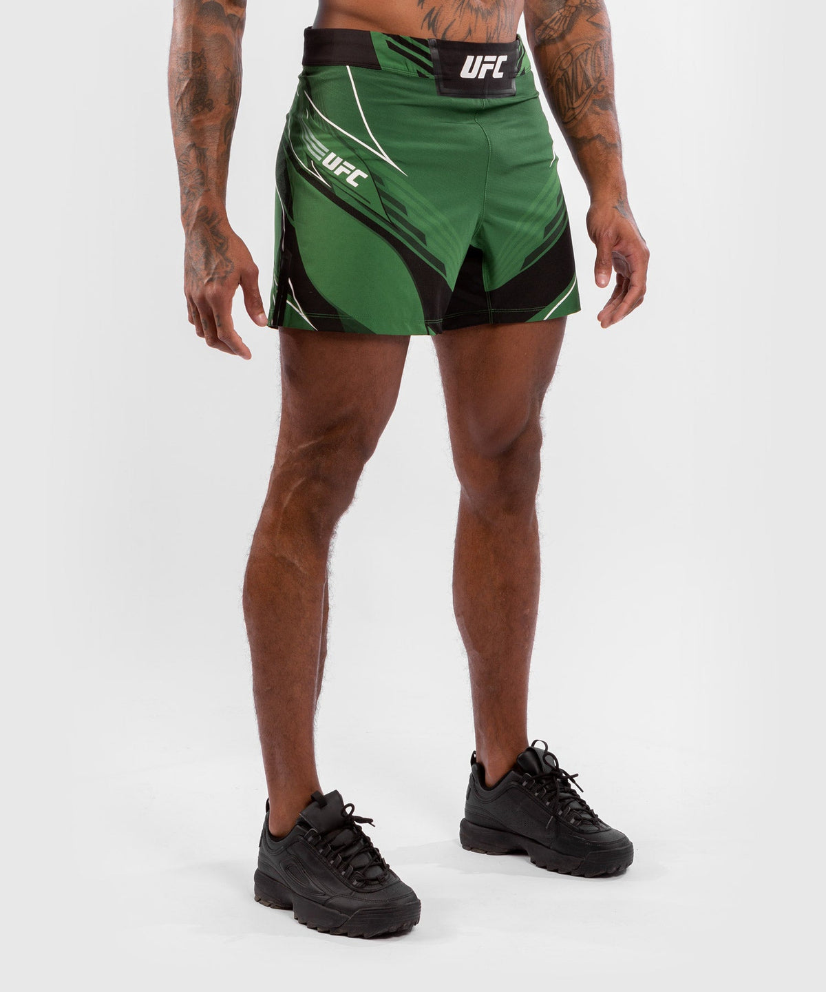UFC Herren Fightshorts Venum Authentic Fight Night - Kurz geschnitten - Grün