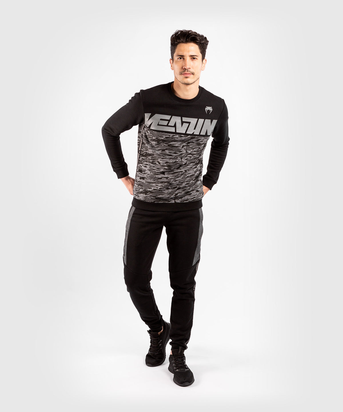 Venum Connect Sudadera Cuello Redondo – Negro/Camuflaje Oscuro