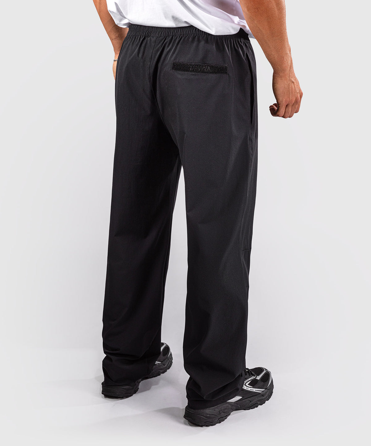 Venum Essential Woven Straight Hose mit geradem Bein - Schwarz
