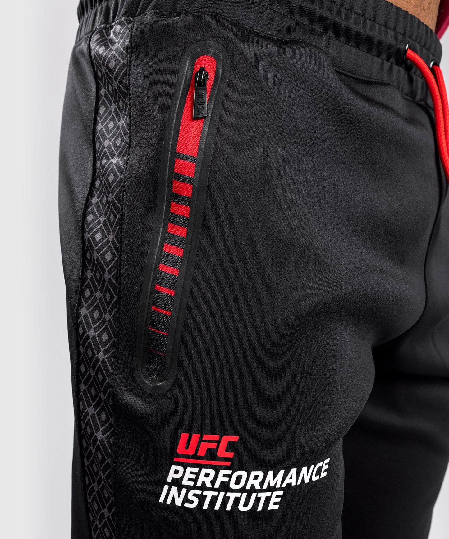 Venum Performance Institute UFC Jogginghose - Schwarz/Rot