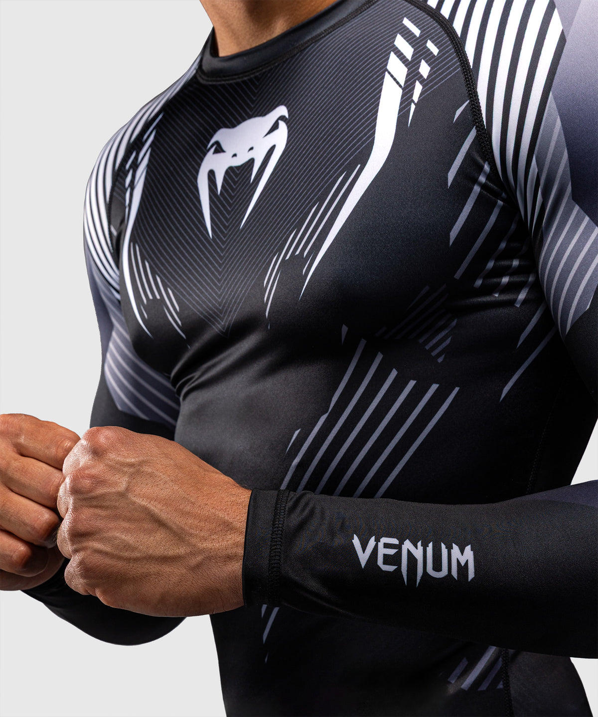 Rashguard à Manches Longues Venum No-Gi 6.0 - Noir/Blanc