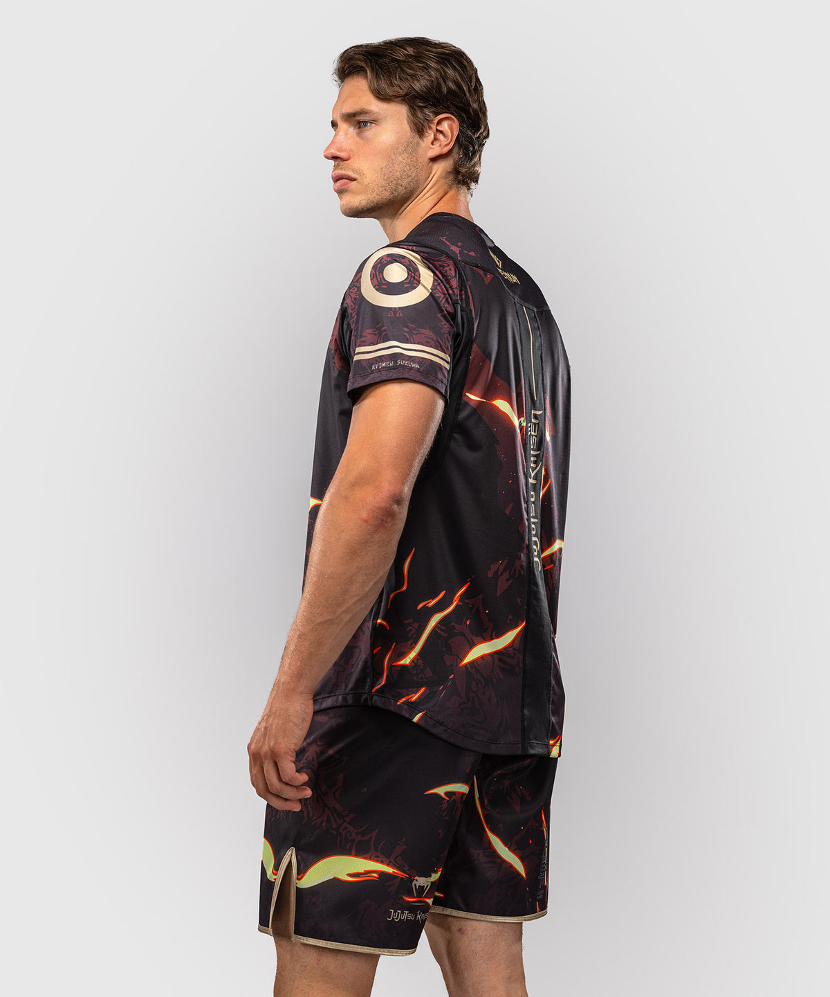 Jujutsu Kaisen x Venum Sukuna Maglietta Dry Tech – Nero/Beige Chiaro
