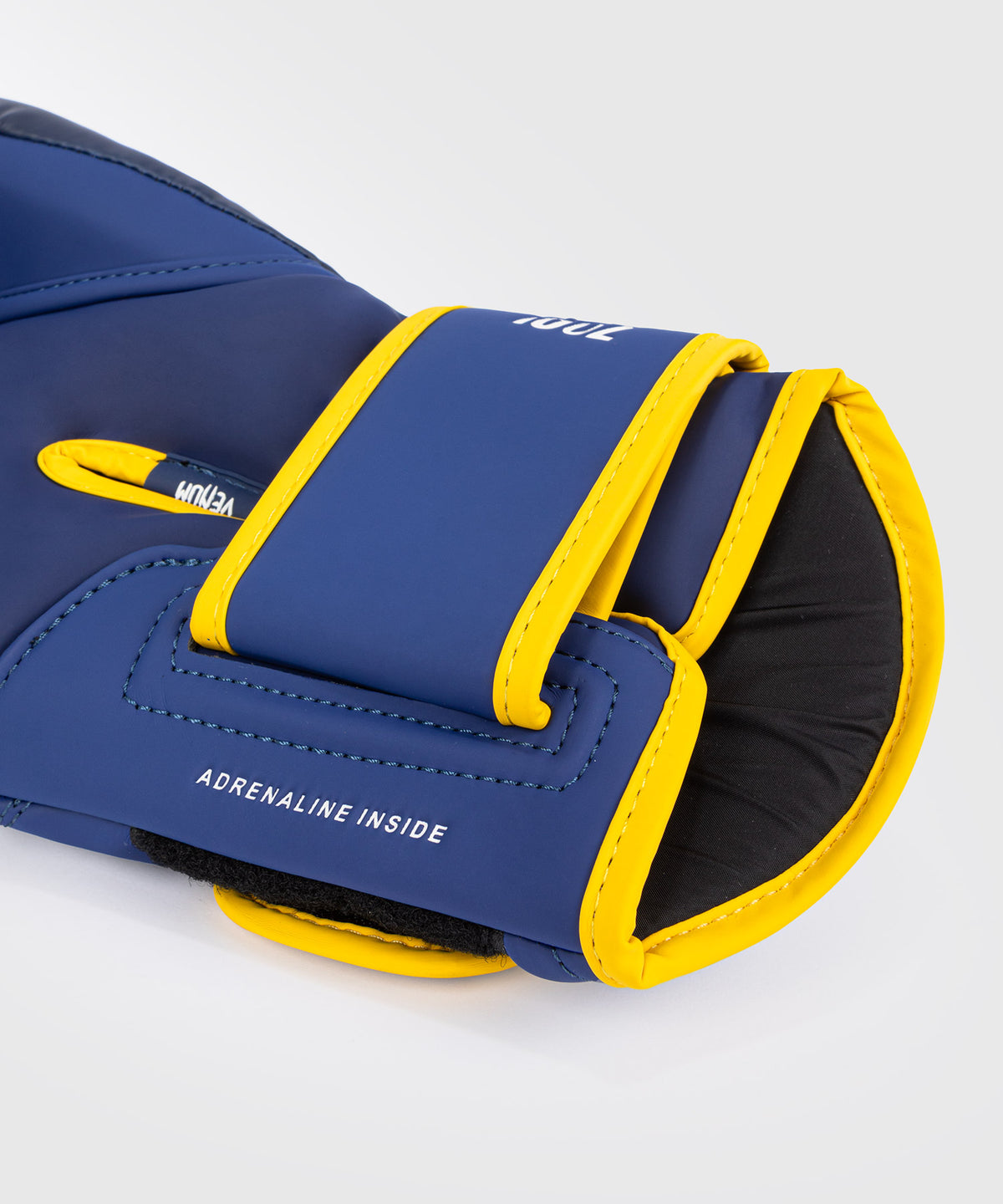 Gants de boxe Venum Challenger 4.0 - Sport 88