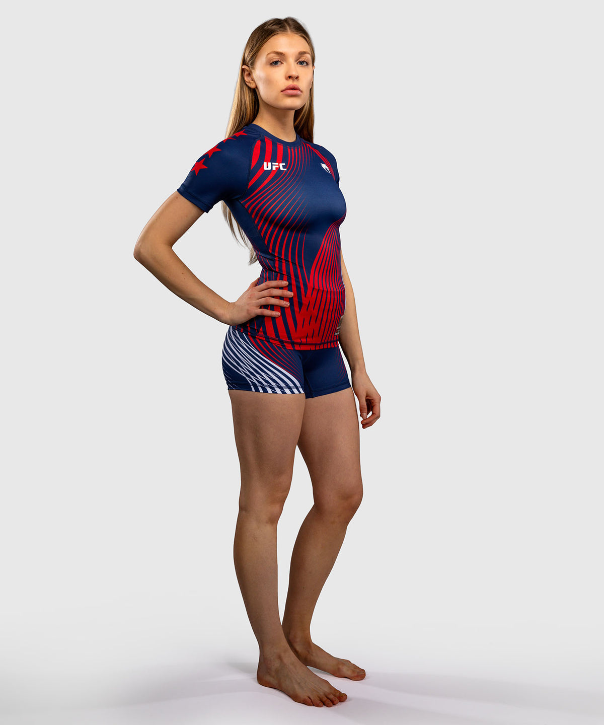 Official UFC Freedom 250 by Venum Authentic Fight Night Rashguard à manches courtes pour femme - Bleu