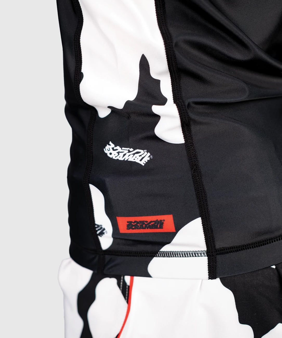 Scramble Wagyu Rashguard a Maniche Corte - Nero