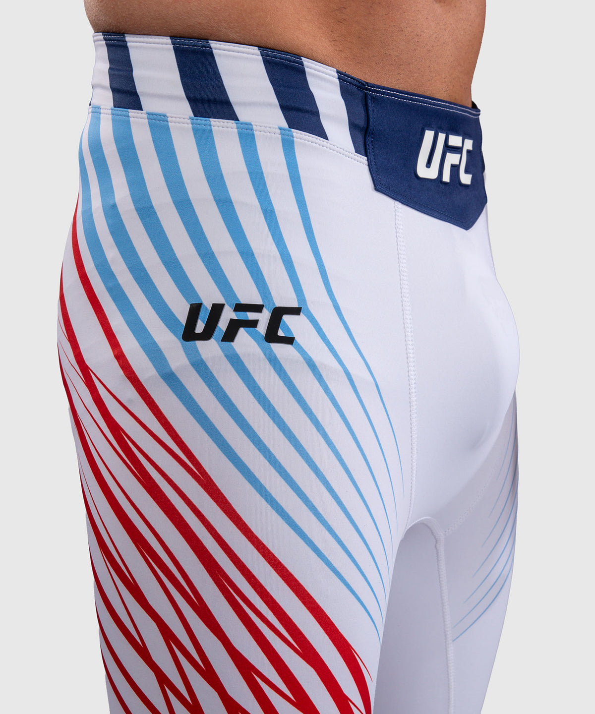 Official UFC Freedom 250 by Venum Authentic Fight Night Short Vale Tudo pour homme - Blanc