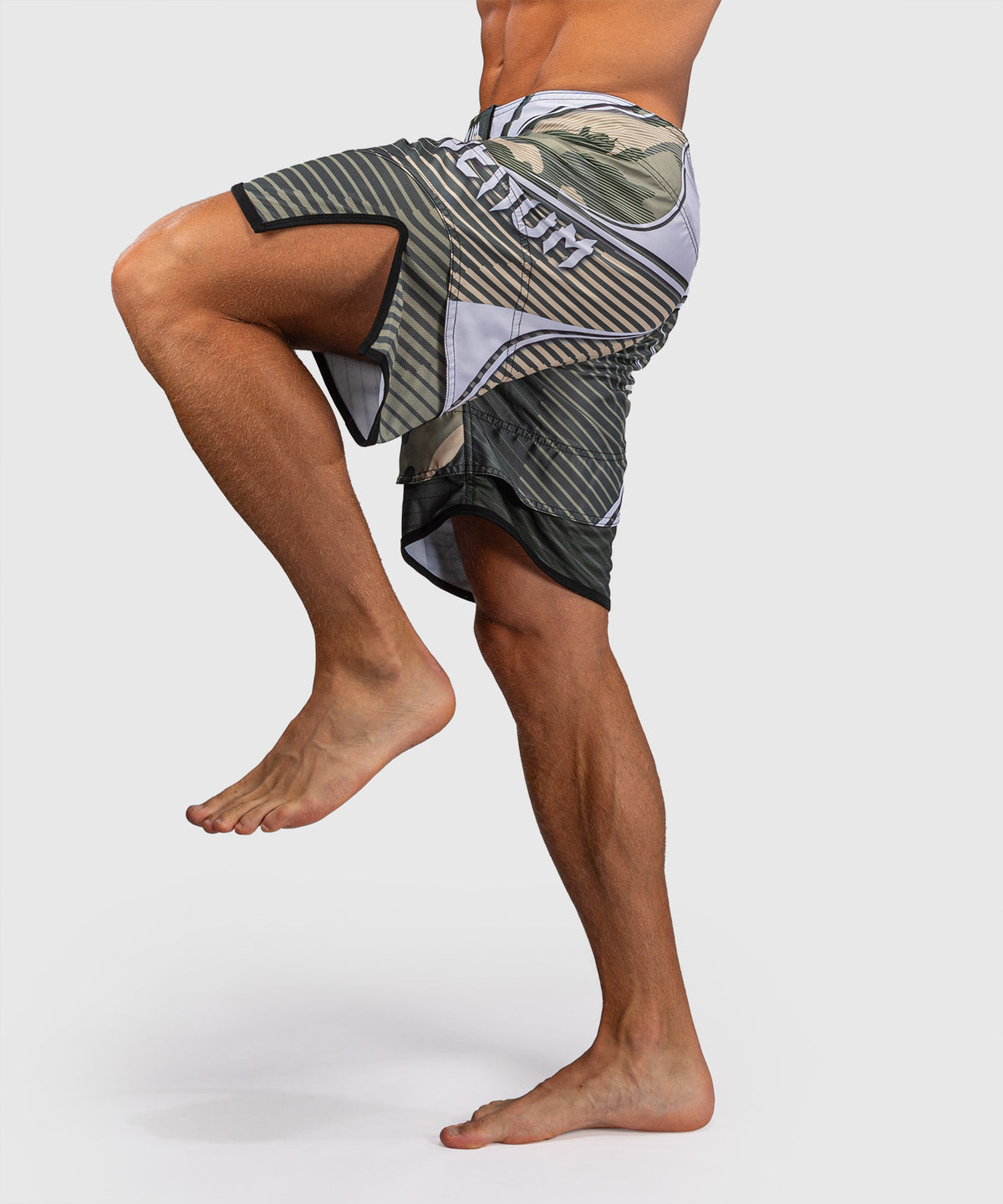 Venum Camo Hero Pantaloncini da Combattimento - Kaki/Bianco Sporco