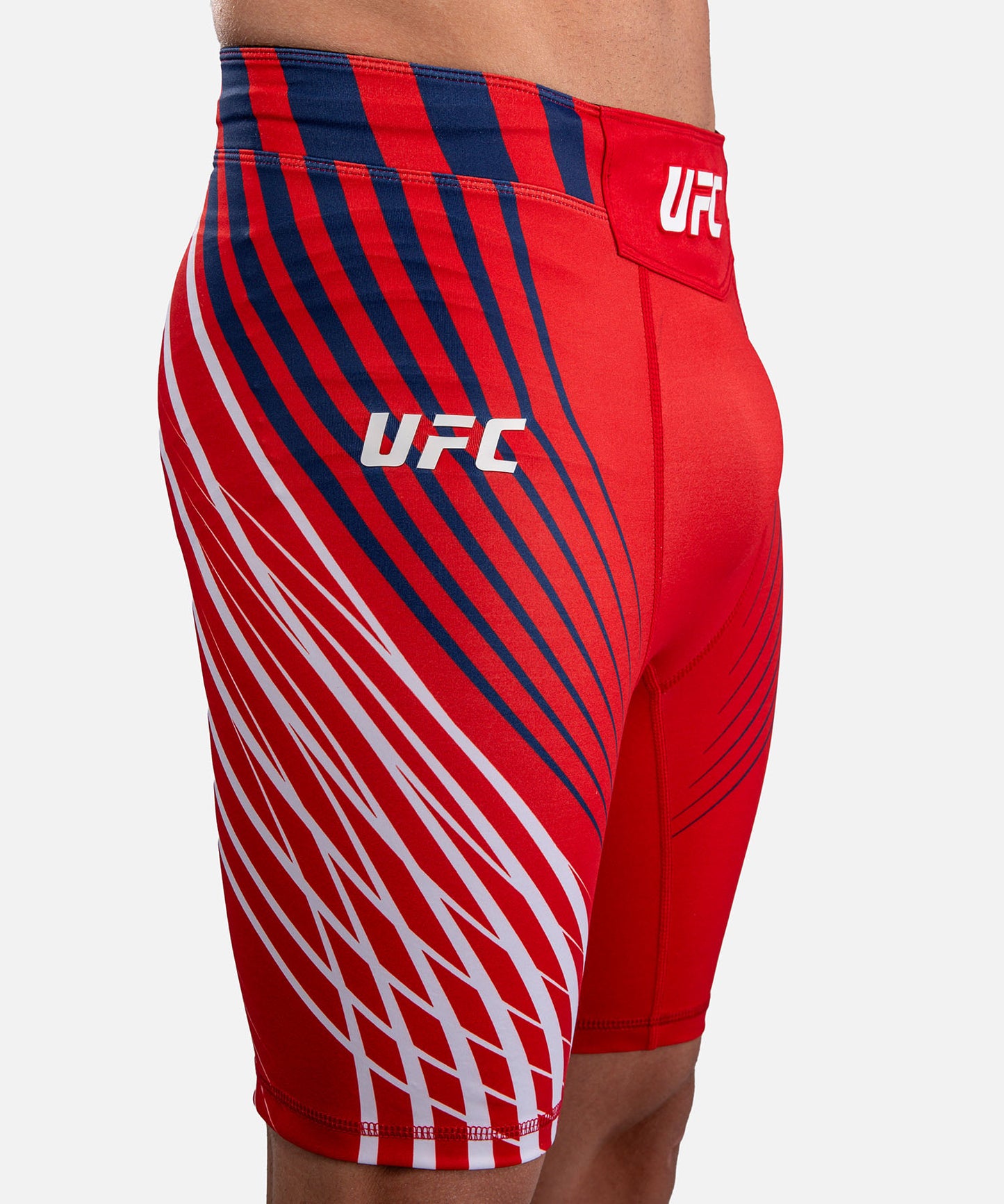 Official UFC Freedom 250 by Venum Authentic Fight Night Short Vale Tudo pour homme - Rouge